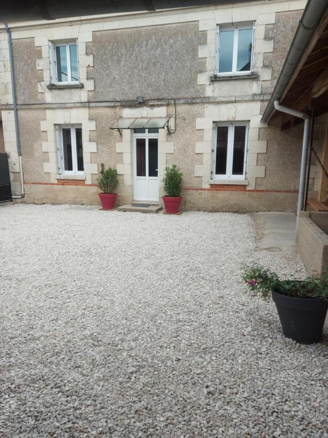 Maison De Bourg Paisible Parcay-sur-Vienne Exteriör bild